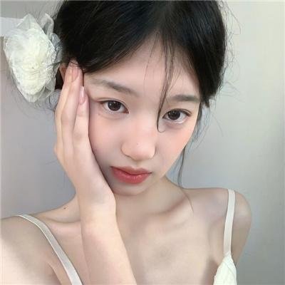 牡丹绿叶